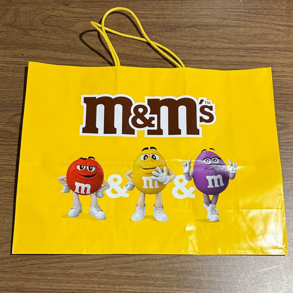 M&M'S Yellow Gift Bag with Colorful Characters
